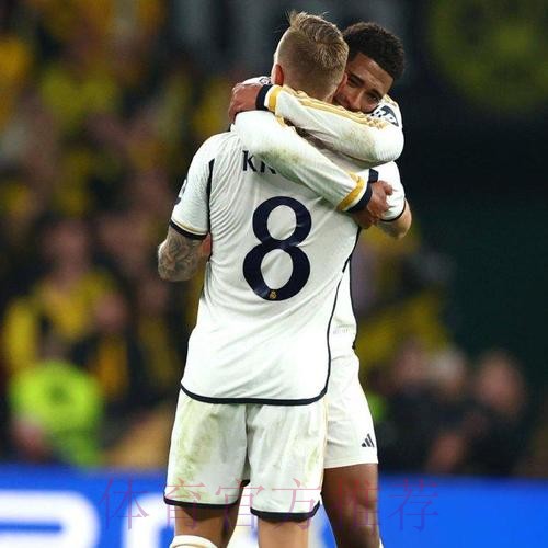 贝林厄姆:我很好地适应了皇马 克罗斯是一位大师 贝林厄姆:我很好地适应了皇马 克罗斯是一位大师